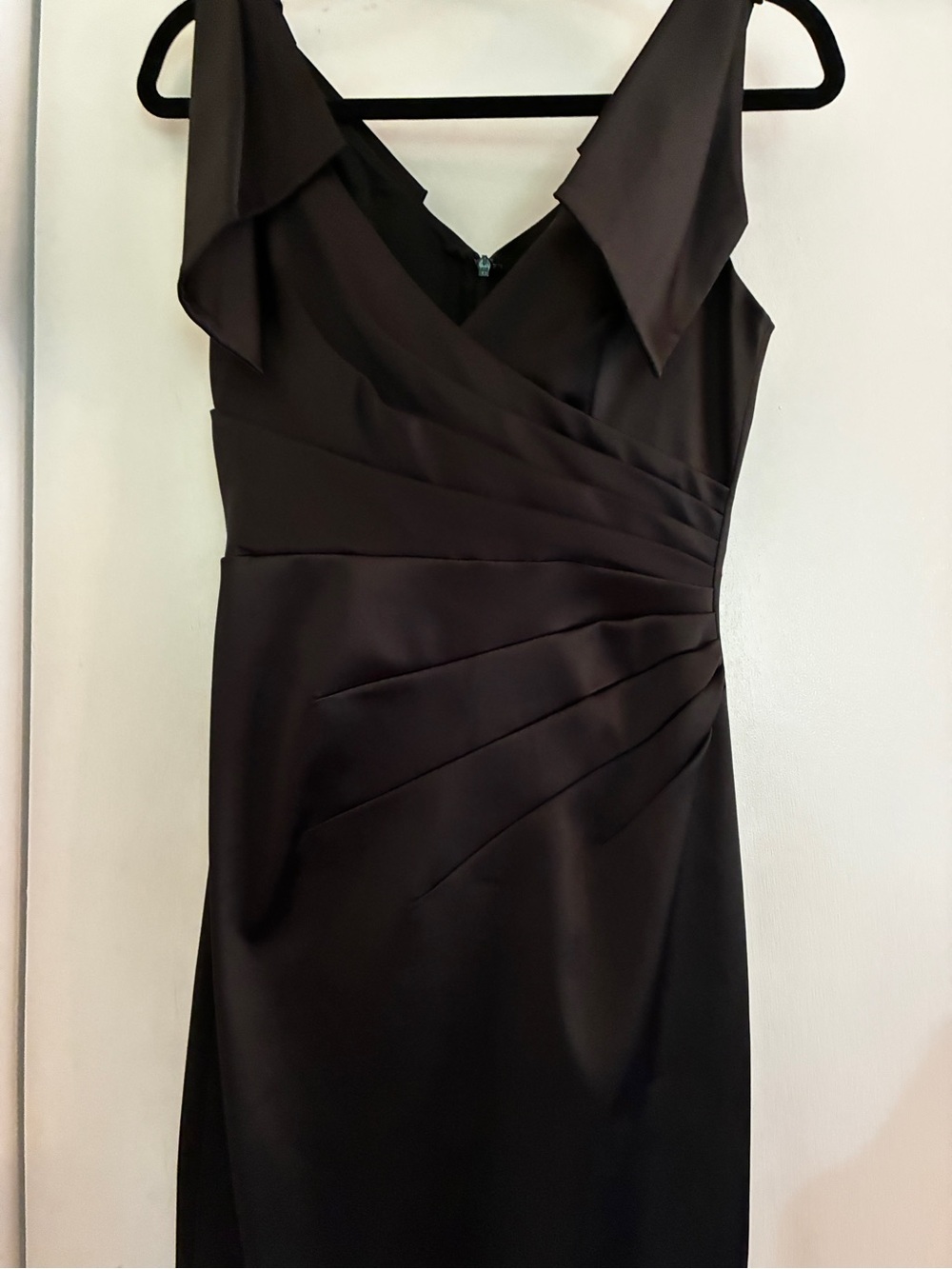 Karen Millen Black Satin Maxi Dress size 6 US - Picture 9 of 9